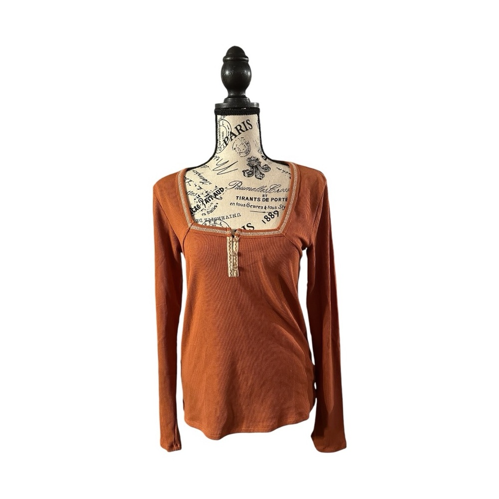 Hem & Thread Size Large Waffle knit button down rust shirt size large